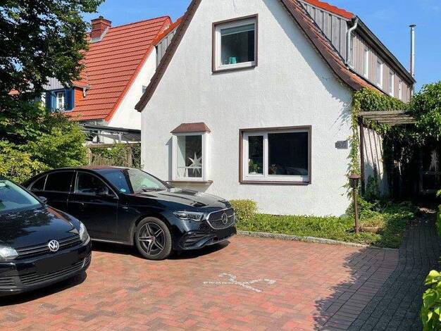 Einfamilienhaus zum Kauf provisionsfrei 675.000 € 5 Zimmer 170 m² 884 m² Grundstück Oberneuland Bremen 28355