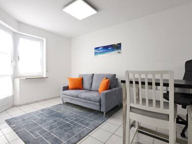 Wohnung zur Miete Wohnen auf Zeit 1.100 € 2 Zimmer 36 m² frei ab 31.10.2025 Bühlenstr. 0 Holzgerlingen 71088