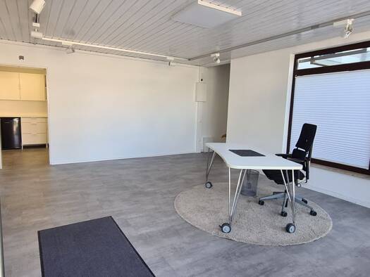 Büro zur Miete provisionsfrei 950 € 3 Zimmer 80 m² Bürofläche Bilfingen Kämpfelbach 75236