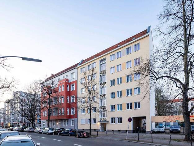 Wohnung zum Kauf 325.000 € 4 Zimmer 81 m² 5. Geschoss Badensche Straße 31 Wilmersdorf Berlin 10715