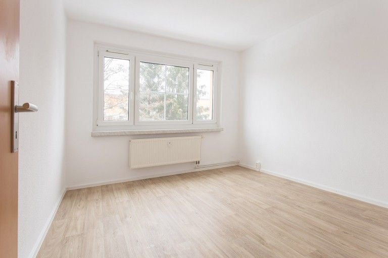 Wohnung zur Miete 303 € 3 Zimmer 56,3 m²<br/>Wohnfläche 5.<br/>Geschoss Max-Müller-Str. 92 Markersdorf 623 Chemnitz 09123