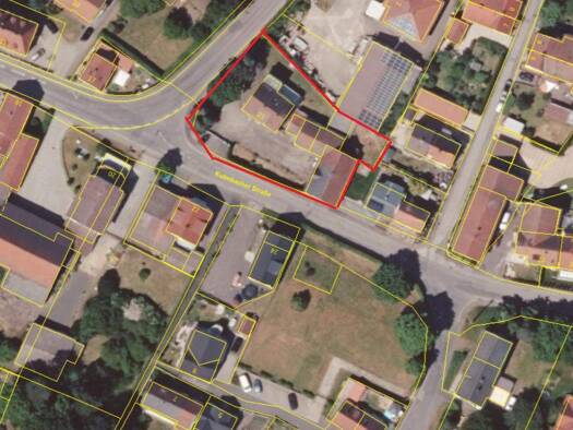 Mehrfamilienhaus zum Kauf 289.000 € 7 Zimmer 240 m² 1.270 m² Grundstück Kulmbacher Straße 23 Küps Küps 96328
