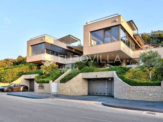Haus zum Kauf 2.400.000 € 6 Zimmer 682 m² Zrnovo Korčula