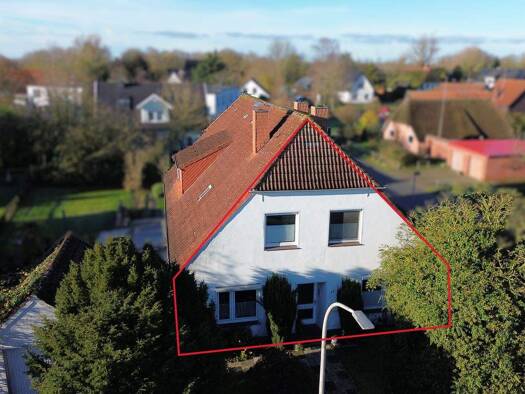 Wohnung zum Kauf 87.000 € 4 Zimmer 117 m² 2. Geschoss Brake 26919