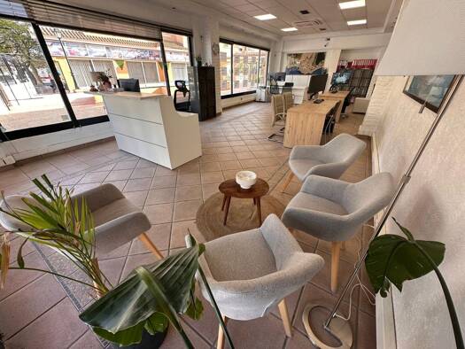 Büro zum Kauf provisionsfrei 220.000 € 4 Zimmer 150 m² Bürofläche Orihuela 73 Torrevieja 03181