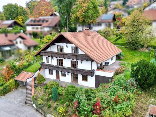 Wohnung zur Miete 720 € 2 Zimmer 72 m² Deggendorf 94469