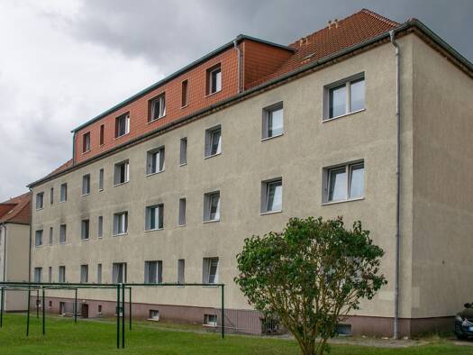 Wohnung zur Miete 400 € 2 Zimmer 51,9 m² 2. Geschoss frei ab 01.01.2027 Rosa-Luxemburg-Straße 8 Prenzlau Prenzlau 17291