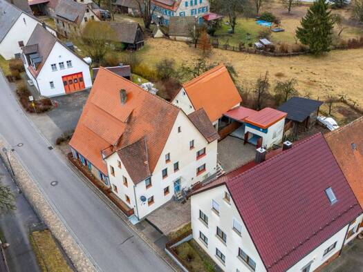 Doppelhaushälfte zum Kauf 238.000 € 4 Zimmer 106,9 m² 295 m² Grundstück Simonshofen Lauf an der Pegnitz 91207