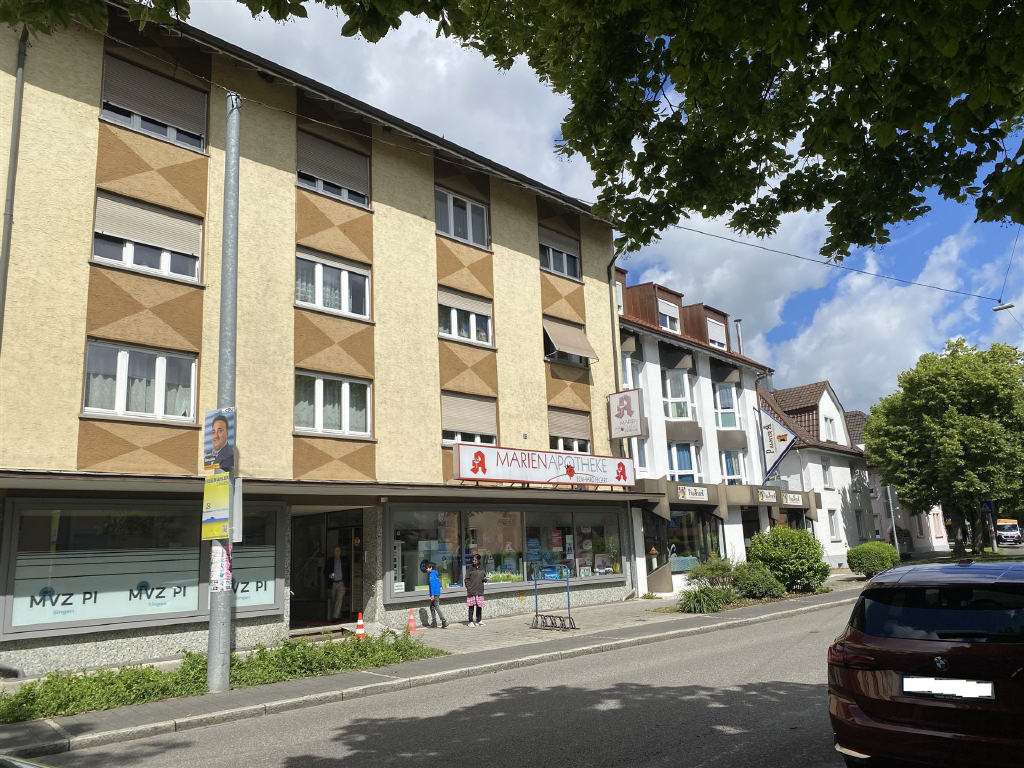 Wohn- und Geschäftshaus zum Kauf als Kapitalanlage geeignet 1.300.000 € 682 m²<br/>Fläche 448 m²<br/>Grundstück Zeppelin - Realschule 61 Singen 78224