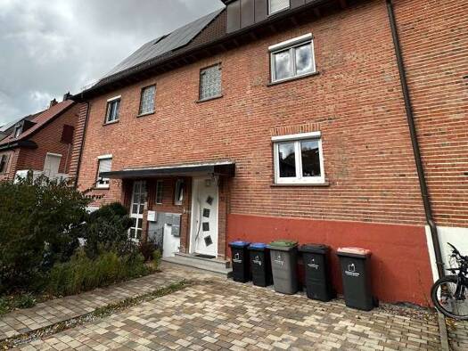 Mehrfamilienhaus zum Kauf als Kapitalanlage geeignet 649.000 € 7 Zimmer 139,2 m² 183 m² Grundstück Böblingen 71032