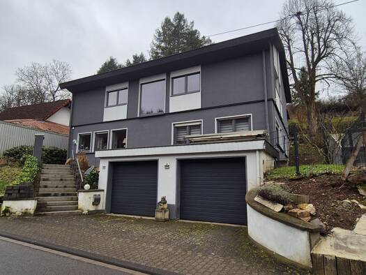 Einfamilienhaus zum Kauf 380.000 € 9 Zimmer 156 m² 1.400 m² Grundstück Idar-Oberstein 55743
