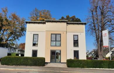 Stadthaus zum Kauf provisionsfrei 5 Zimmer 140 m² 800 m² Grundstück Arminusstr. 60 Ernsee Gera 07548