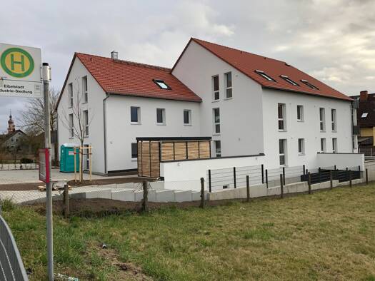 Wohnung zur Miete 1.350 € 3 Zimmer 92 m² Geschoss 2/2 frei ab 01.01.2026 Eibelstadt 97246