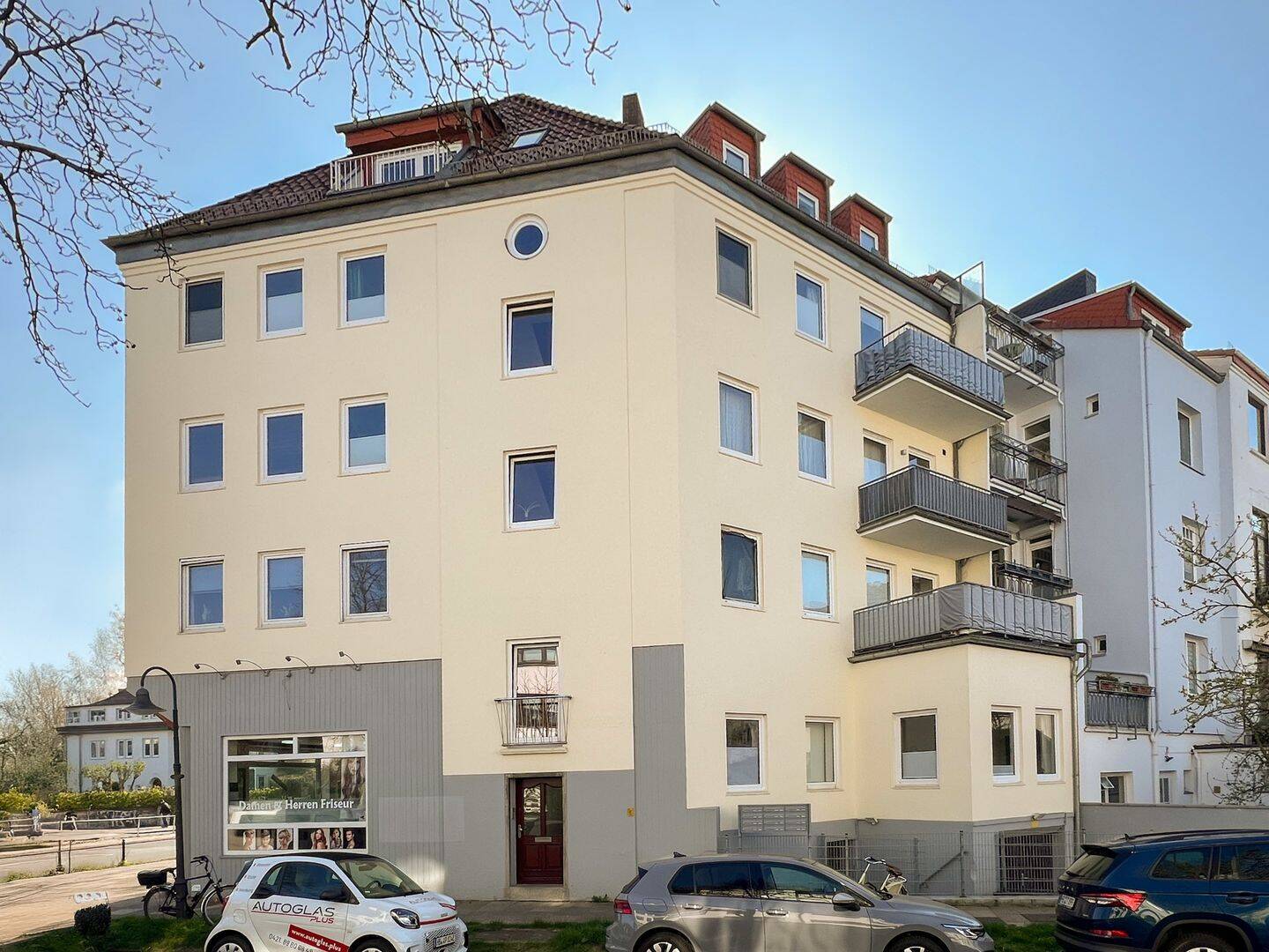 Property thumbnail 2