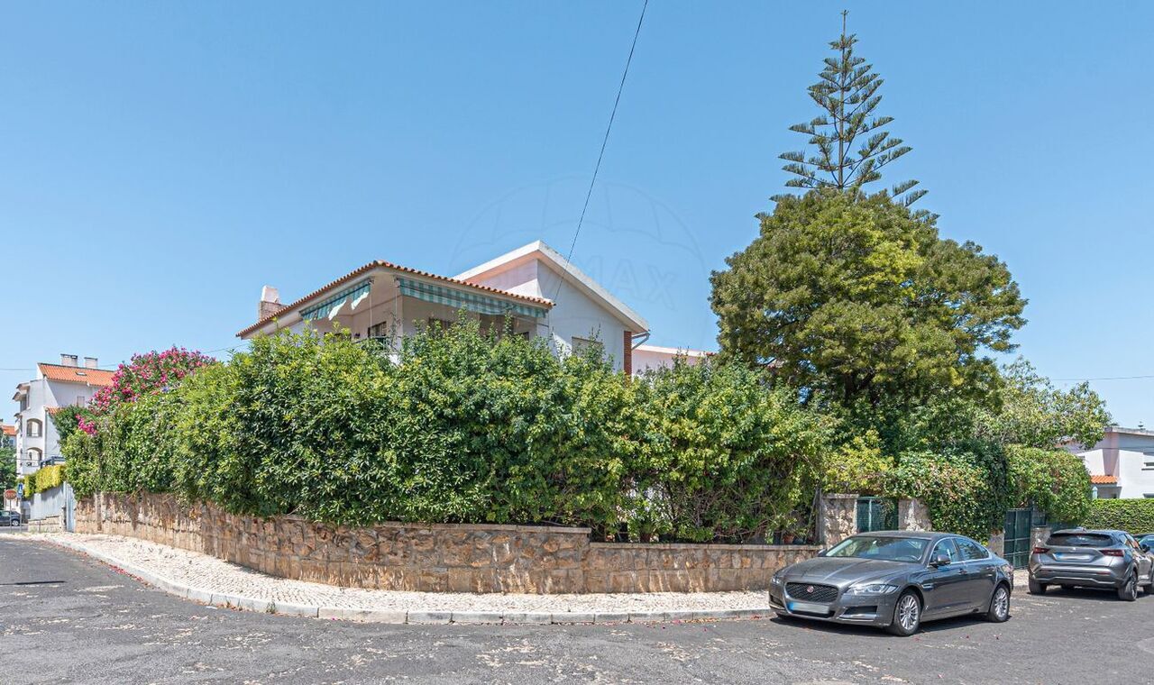 Villa zum Kauf 1.300.000 € 160 m²<br/>Wohnfläche 417 m²<br/>Grundstück Lisboa, Cascais 2750