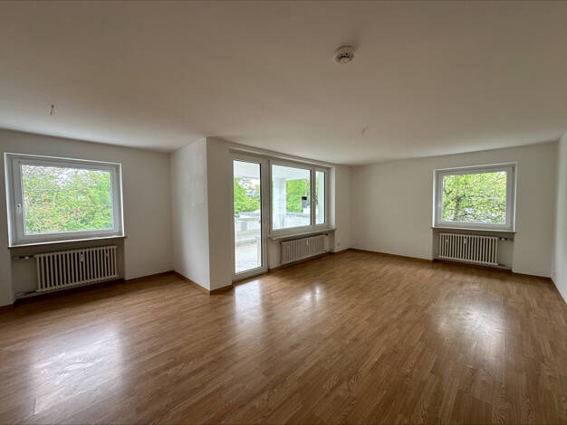 Wohnung zur Miete 1.543 € 3 Zimmer 100,6 m² 1. Geschoss frei ab 18.06.2025 Am Schloßpark 28 Gauting Gauting 82131
