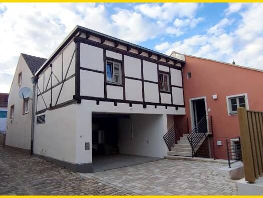 Maisonette zur Miete - Erstbezug 1.180 € 3 Zimmer 135 m² Dachgeschoss, 1. Geschoss frei ab sofort Lange Gasse 11 Beilngries Beilngries 92339
