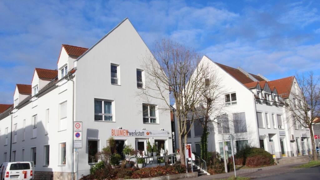 Tiefgaragenstellplatz zur Miete 50 € Holzgartenstr. 7 Neumarkt Neumarkt in der Oberpfalz 92318