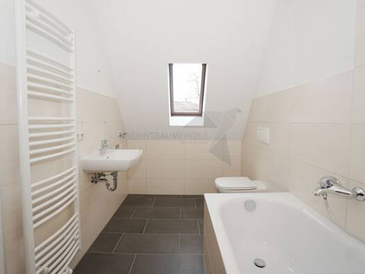 Wohnung zur Miete 280 € 2 Zimmer 44,8 m² 3. Geschoss Osterweihstraße 25 Innenstadt Zwickau 08056