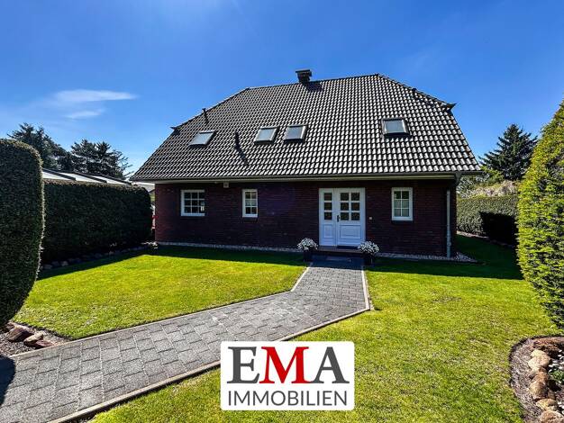 Einfamilienhaus zum Kauf 4 Zimmer 157 m² 818 m² Grundstück Falkensee 14612