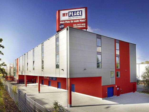 Lagerhalle zur Miete provisionsfrei 2.213 € 130,1 m² Lagerfläche Robert-W.-Kempner-Str. 2a / Dahlemer Weg Zehlendorf Berlin 14167