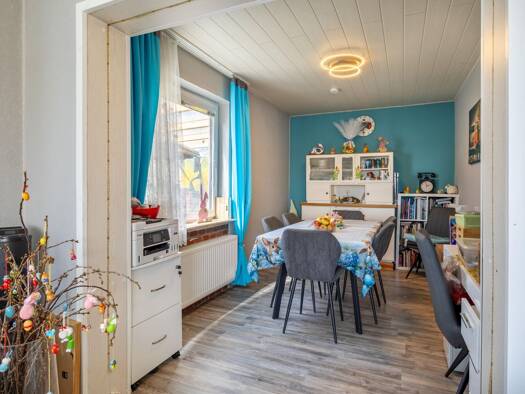 Einfamilienhaus zum Kauf 374.000 € 5 Zimmer 122,3 m² 598 m² Grundstück Seester 25370