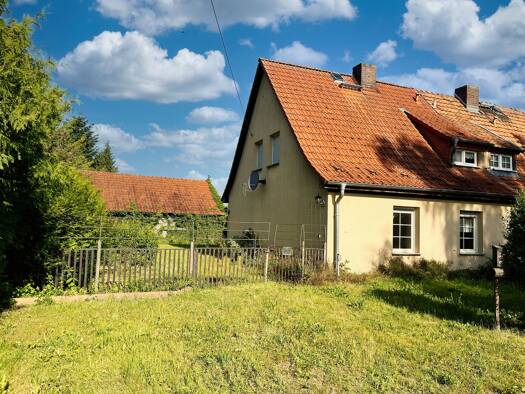 Haus zum Kauf 49.000 € 4 Zimmer 83 m² 1.145 m² Grundstück Zernikow 19339