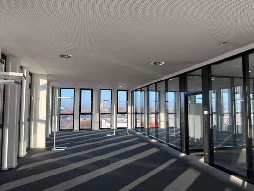 Bürofläche zur Miete provisionsfrei 8 € 5 Zimmer 428 m² Bürofläche teilbar ab 30 m² Hemelingen Bremen 28309