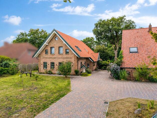 Einfamilienhaus zum Kauf 699.000 € 8 Zimmer 175 m² 1.287 m² Grundstück frei ab 01.04.2027 Ramsloh Saterland 26683