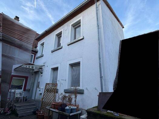 Reihenmittelhaus zum Kauf 249.000 € 5 Zimmer 125 m² 156 m² Grundstück Rimpar 97222