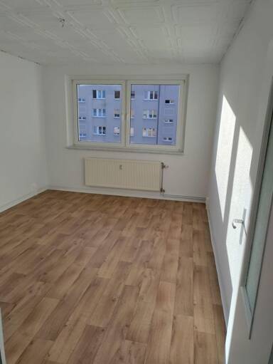 Wohnung zur Miete 195 € 3 Zimmer 58,8 m² 4. Geschoss Arthur Scheibner Ring 2 Mücheln Mücheln 06249