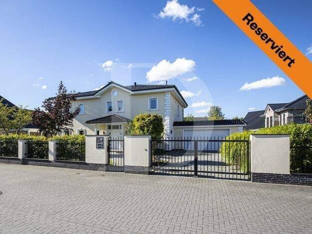 Villa zum Kauf 689.000 € 6 Zimmer 249 m² 1.170 m² Grundstück Schaar Wilhelmshaven 26389