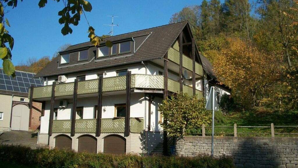 Mehrfamilienhaus zum Kauf 429.000 € 11 Zimmer 390 m² 999 m² Grundstück Bödexen Höxter 37671