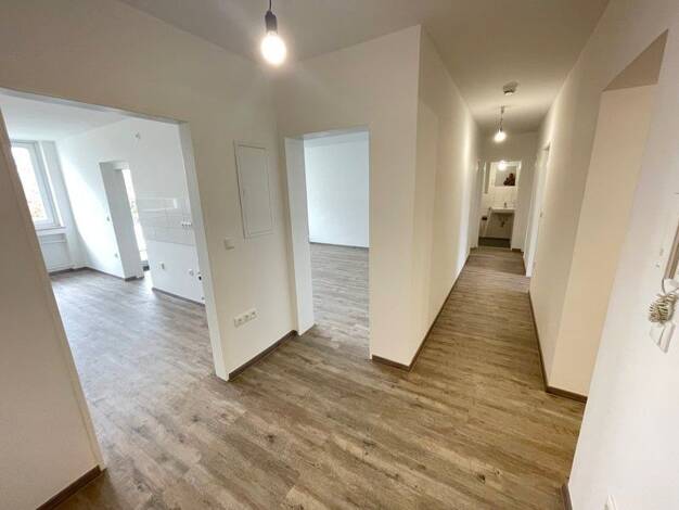 Wohnung zur Miete 1.017 € 4 Zimmer 86,5 m² 3. Geschoss frei ab 31.08.2026 Am Ziegelanger 34 Landsberg Landsberg am Lech 86899