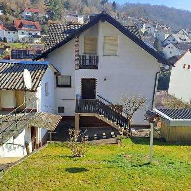 Mehrfamilienhaus zum Kauf 449.000 € 7 Zimmer 212,1 m² 551 m² Grundstück Roth Gelnhausen-Roth 63571