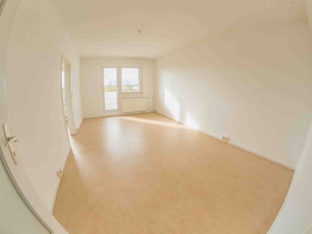 Wohnung zur Miete 460 € 3 Zimmer 67,4 m² 4. Geschoss frei ab 01.10.2026 Röpersdorfer Straße 23 Prenzlau Prenzlau 17291