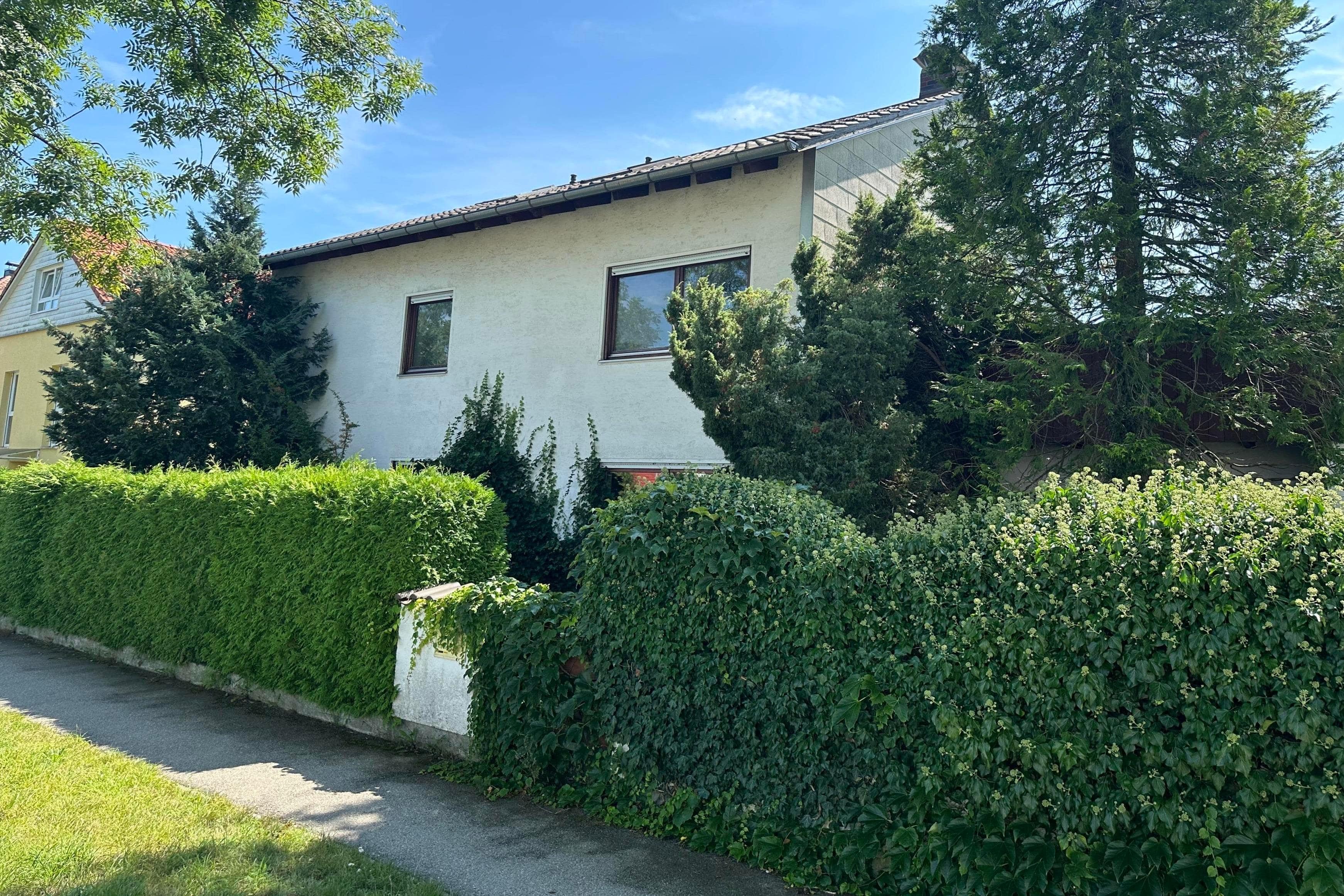 Einfamilienhaus zum Kauf 650.000 € 6 Zimmer 180 m²<br/>Wohnfläche 691 m²<br/>Grundstück ab sofort<br/>Verfügbarkeit Stadtgebiet Landsberg 86899