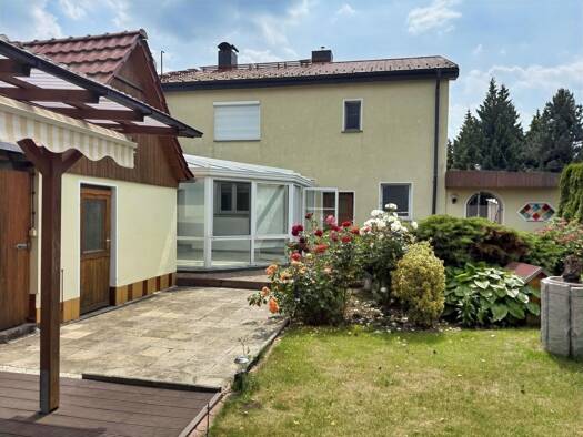 Doppelhaushälfte zum Kauf 258.000 € 4 Zimmer 138 m² 998 m² Grundstück frei ab sofort Peißen Landsberg 06188