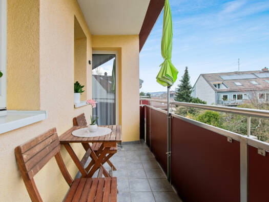 Wohnung zum Kauf 279.900 € 2 Zimmer 54 m² Dachgeschoss Oberrad Frankfurt 60599