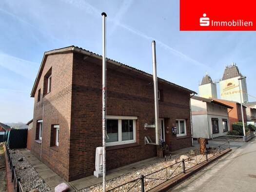 Einfamilienhaus zum Kauf 165.000 € 5 Zimmer 88,8 m² 393 m² Grundstück Albersdorf 25767