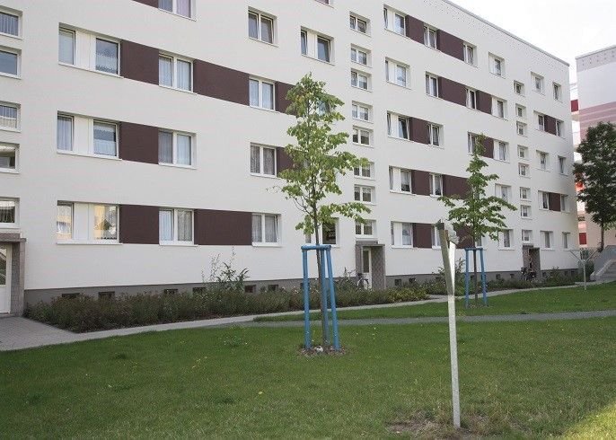 Wohnung zur Miete 303 € 3 Zimmer 65,8 m²<br/>Wohnfläche 2.<br/>Geschoss 01.12.2024<br/>Verfügbarkeit Schöninger Straße 12 Oschersleben Oschersleben 39387