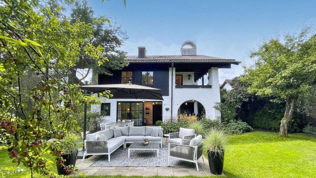 Mehrfamilienhaus zum Kauf 1.680.000 € 10 Zimmer 221,1 m² 944 m² Grundstück Perchting Starnberg / Söcking 82319