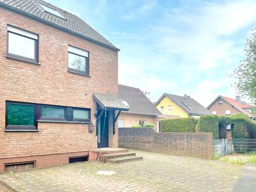 Doppelhaushälfte zum Kauf 278.000 € 5 Zimmer 134 m² 387 m² Grundstück Amern Schwalmtal 41366