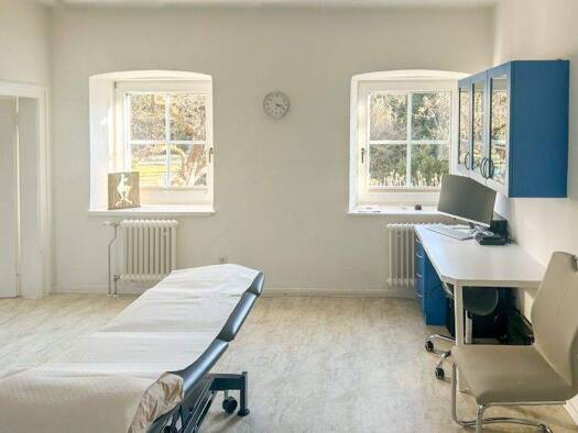 Büro zur Miete provisionsfrei 1.600 € 98 m² Bürofläche St. Johann in Tirol 6380