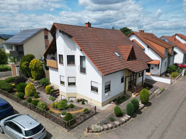 Mehrfamilienhaus zum Kauf 582.000 € 6 Zimmer 200 m² 550 m² Grundstück Hochdorf Hochdorf 67126