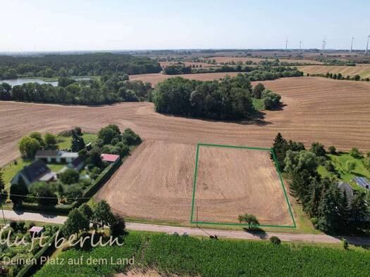 Grundstück zum Kauf 59.000 € 3.000 m² Grundstück Baugenehmigung vorhanden frei ab sofort Moor 11 Brüssow 17326