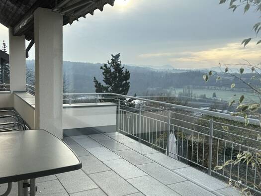 Wohnung zur Miete 1.500 € 3 Zimmer 126 m² frei ab sofort Plochingen 73207