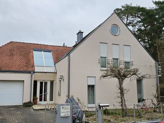 Wohnung zur Miete 1.485 € 3,5 Zimmer 125 m² frei ab sofort Großschwarzenlohe Wendelstein 90530