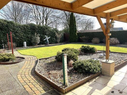 Einfamilienhaus zum Kauf 289.000 € 4 Zimmer 105,4 m² 867 m² Grundstück Westerstede 26655