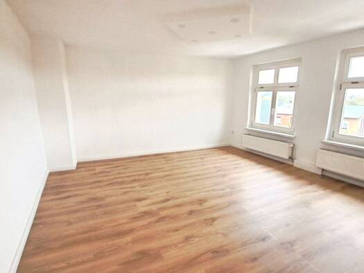 Wohnung zur Miete 950 € 4,5 Zimmer 115 m² Geschoss 2/3 frei ab 01.05.2026 Parchim 19370